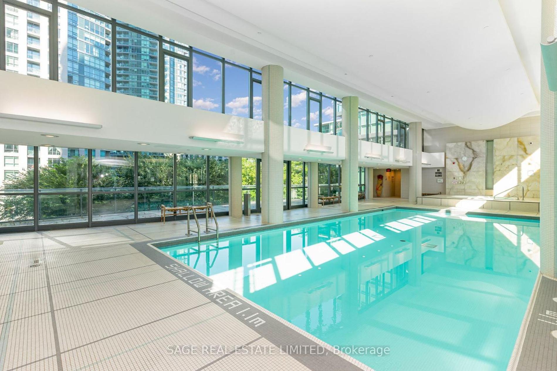 טורונטו 2 Bedroom Waterfront Condo Downtown W/ Free Parking מראה חיצוני תמונה