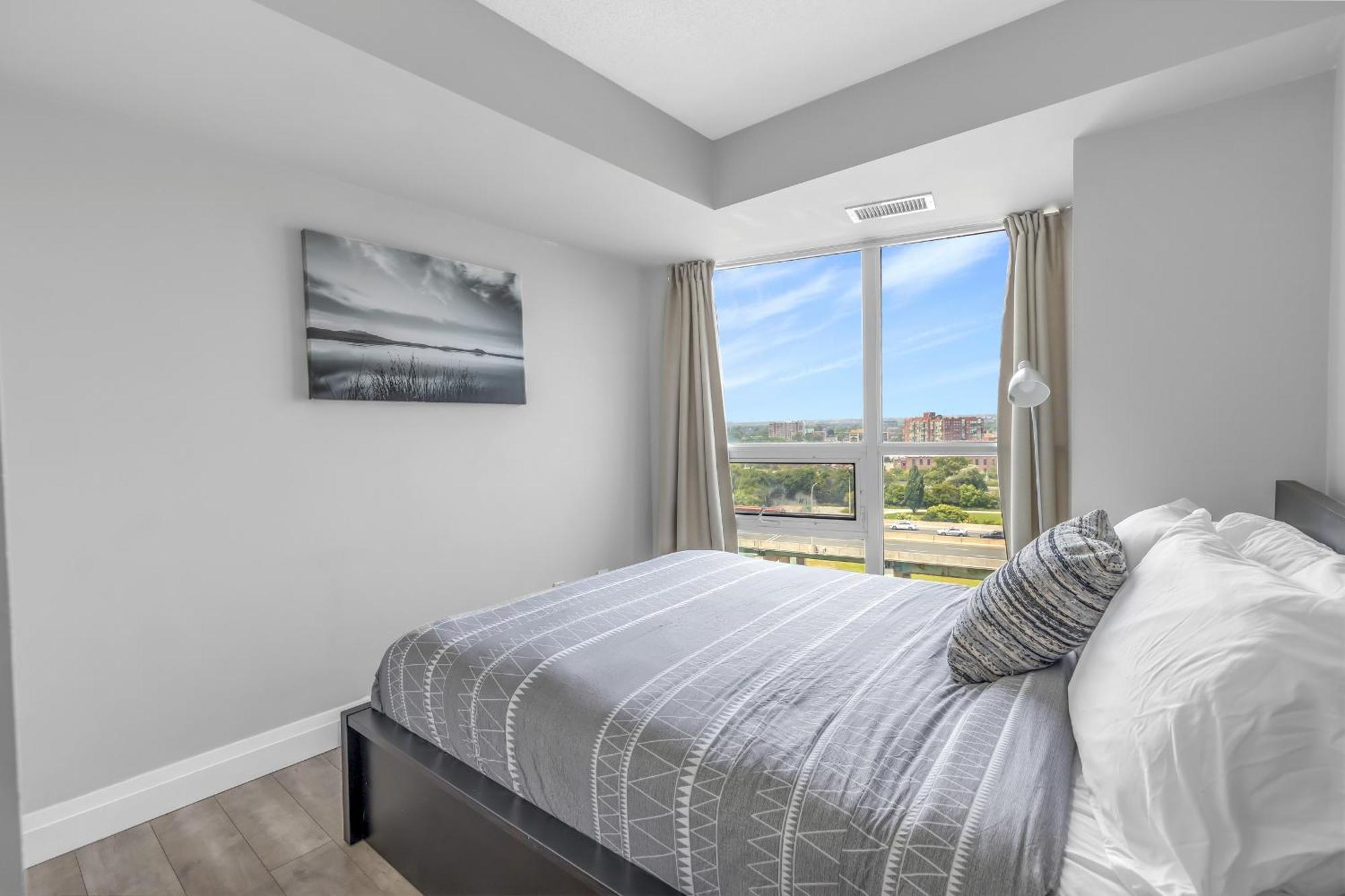 טורונטו 2 Bedroom Waterfront Condo Downtown W/ Free Parking מראה חיצוני תמונה