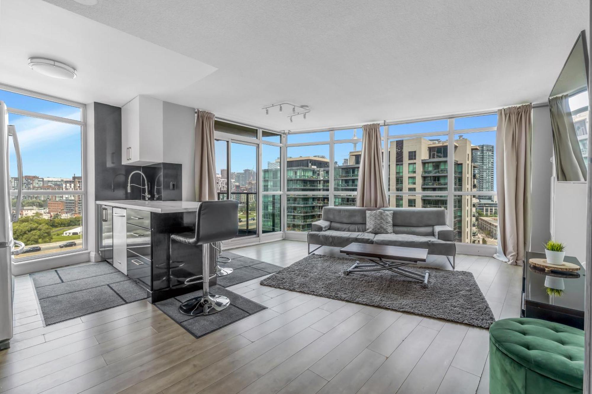 טורונטו 2 Bedroom Waterfront Condo Downtown W/ Free Parking מראה חיצוני תמונה