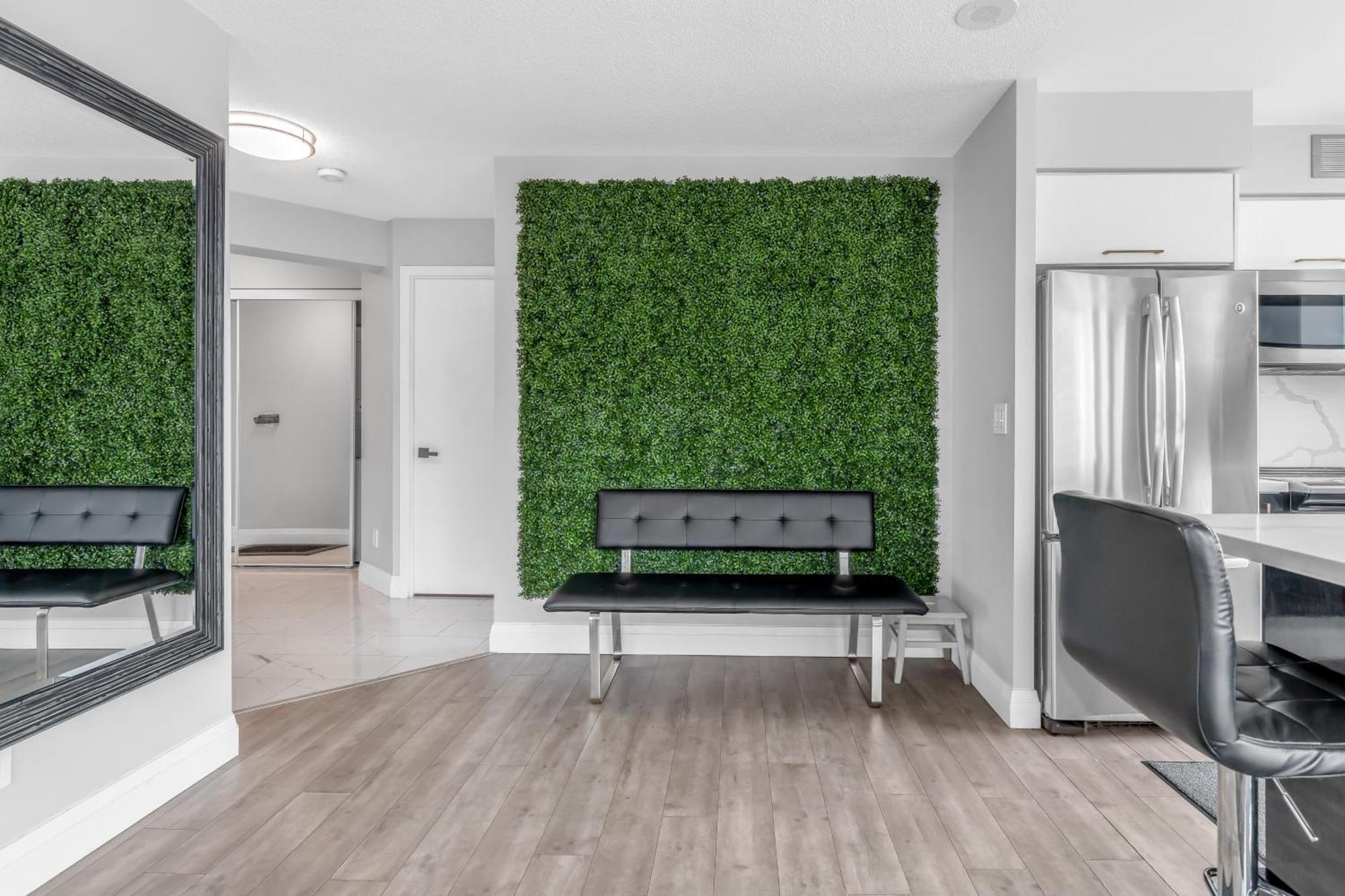 טורונטו 2 Bedroom Waterfront Condo Downtown W/ Free Parking מראה חיצוני תמונה